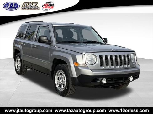 Used 2016 Jeep Patriot Sport w/ Power Value Group FWD image 1