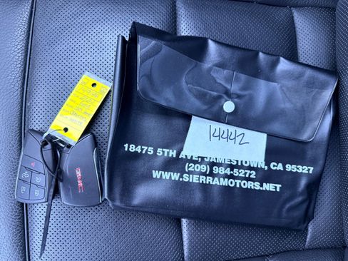 Used 2024 GMC Sierra 1500 Denali w/ Technology Package image 24