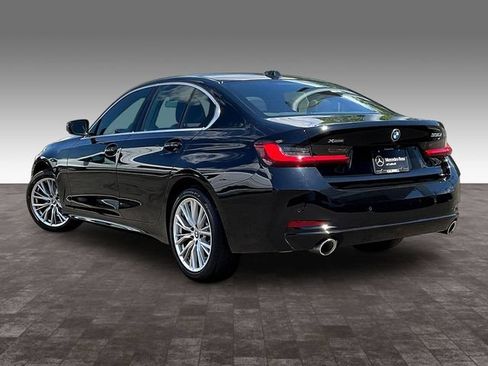 Used 2024 BMW 330i xDrive Sedan w/ Convenience Package AWD/4WD image 4