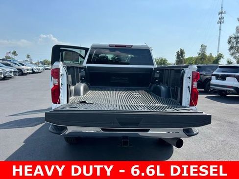 Used 2025 Chevrolet Silverado 2500 LT w/ Convenience Package image 16