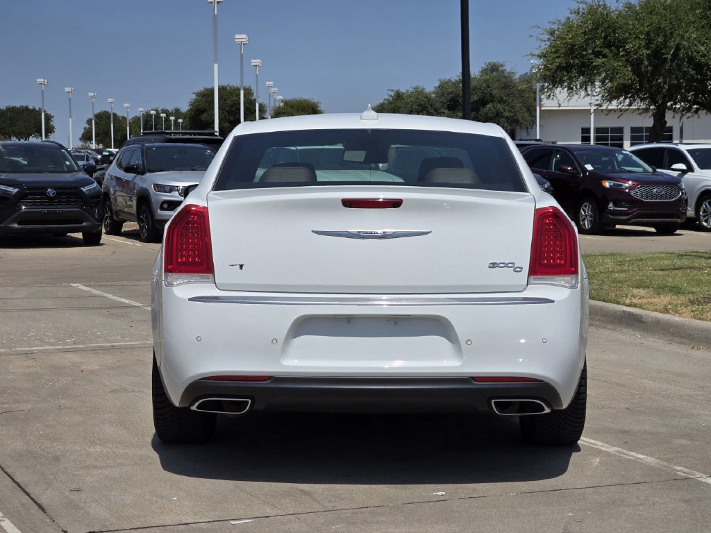 Used 2018 Chrysler 300 C w/ Sun, Sound & Nav Package RWD image 13