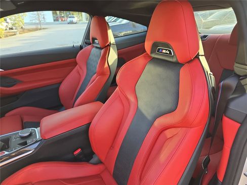 Used 2025 BMW M4 Coupe w/ Executive Package image 14