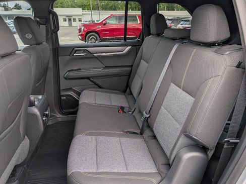 New 2026 GMC Acadia Elevation w/ LPO, All-Weather Package AWD/4WD image 21
