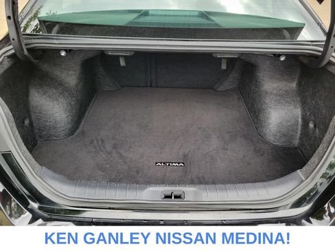 Certified 2025 Nissan Altima 2.5 SV FWD image 42