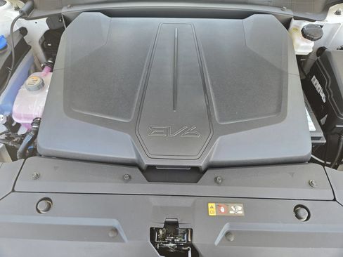 New 2026 Kia EV6 2WD image 20