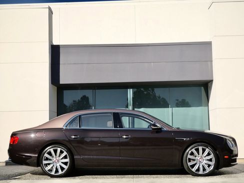 Used 2015 Bentley Flying Spur V8 image 5