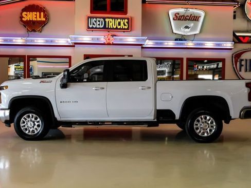 Used 2026 Chevrolet Silverado 2500 LT AWD/4WD image 13