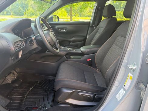 Used 2023 Honda HR-V Sport image 22