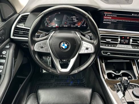 Used 2021 BMW X7 xDrive40i w/ Premium Package AWD/4WD image 15