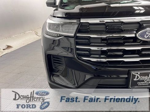 New 2026 Ford Explorer Active image 9