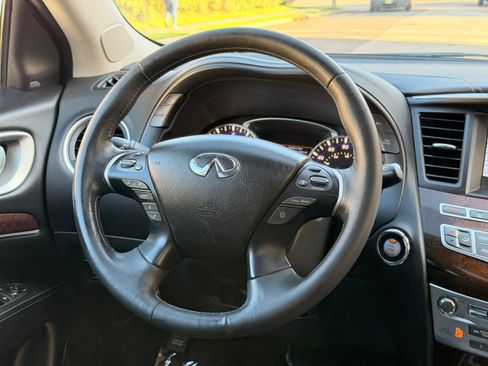 Used 2019 INFINITI QX60 Luxe w/ Sensory Package AWD/4WD image 30