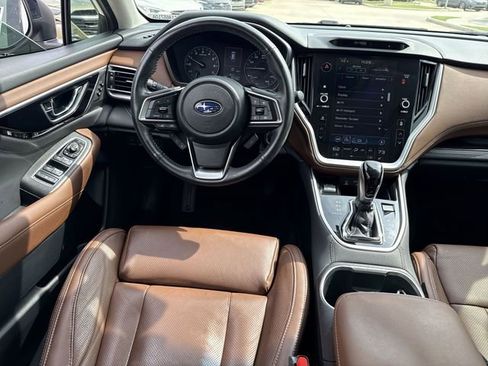 Used 2020 Subaru Outback Touring w/ Popular Package #2 image 10