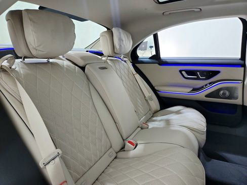 New 2026 Mercedes-Benz S 580 4MATIC Sedan image 17
