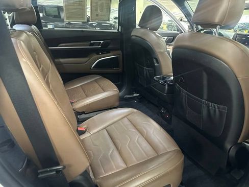 Used 2021 Kia Telluride SX w/ SX Prestige Package AWD/4WD image 24