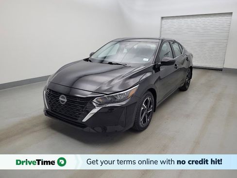 Used 2025 Nissan Sentra SV FWD image 1