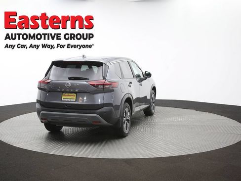 Used 2023 Nissan Rogue SV AWD/4WD image 34
