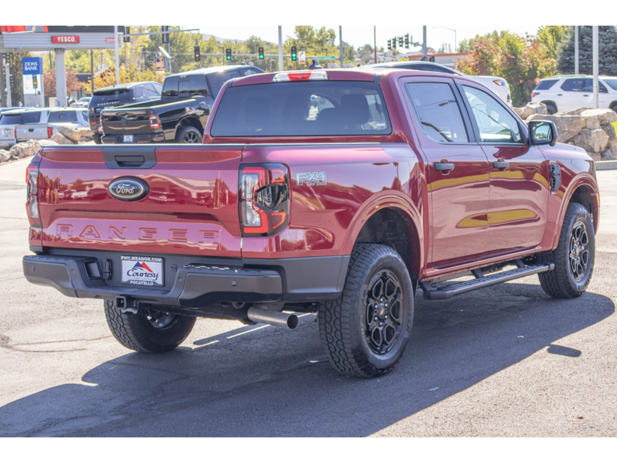 New 2026 Ford Ranger XLT w/ FX4 Off-Road Package AWD/4WD image 3