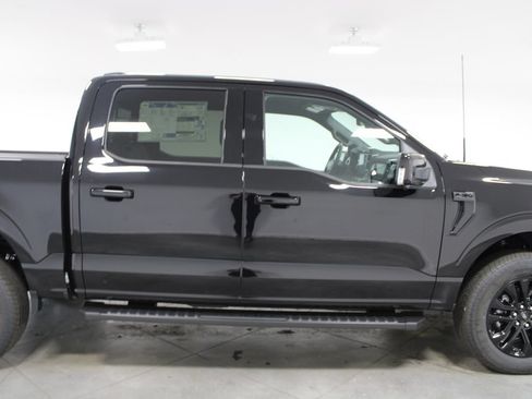 New 2026 Ford F150 Lariat w/ Equipment Group 501A Mid AWD/4WD image 11