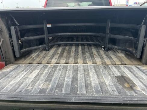 Used 2019 GMC Sierra 1500 SLE AWD/4WD image 2