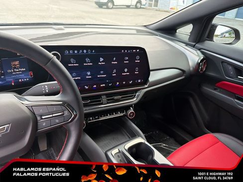 Certified 2024 Chevrolet Equinox EV RS FWD image 20