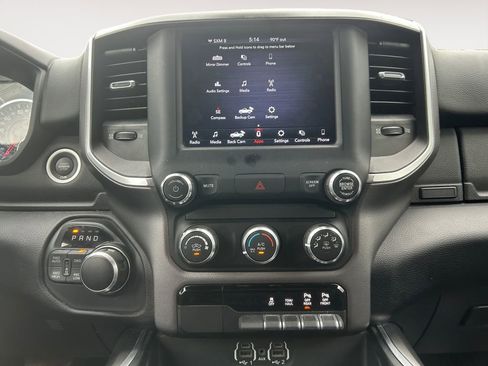 Used 2020 RAM 1500 Big Horn AWD/4WD image 11