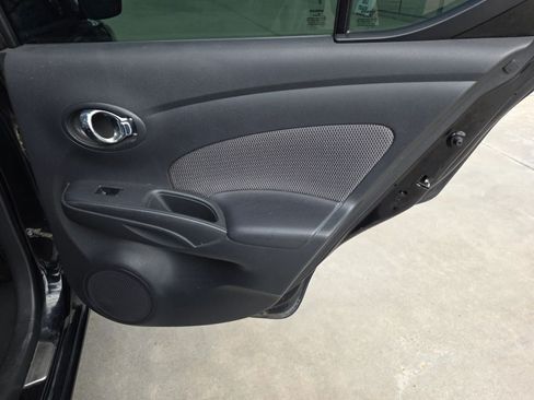 Used 2015 Nissan Versa w/ SL Tech Package FWD image 56