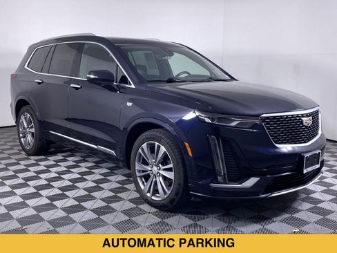 Certified 2022 Cadillac XT6 Premium Luxury w/ Technology Package AWD/4WD image 20