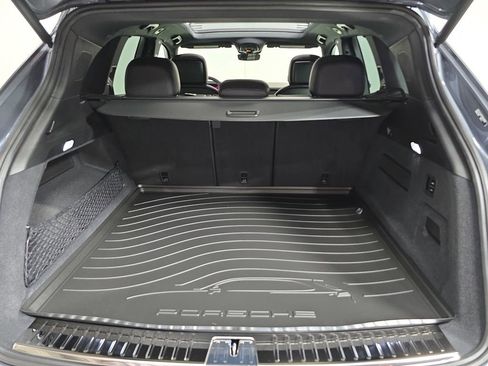 New 2026 Porsche Cayenne S image 25