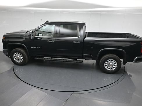 Used 2024 Chevrolet Silverado 2500 LTZ w/ LTZ Convenience Package AWD/4WD image 45