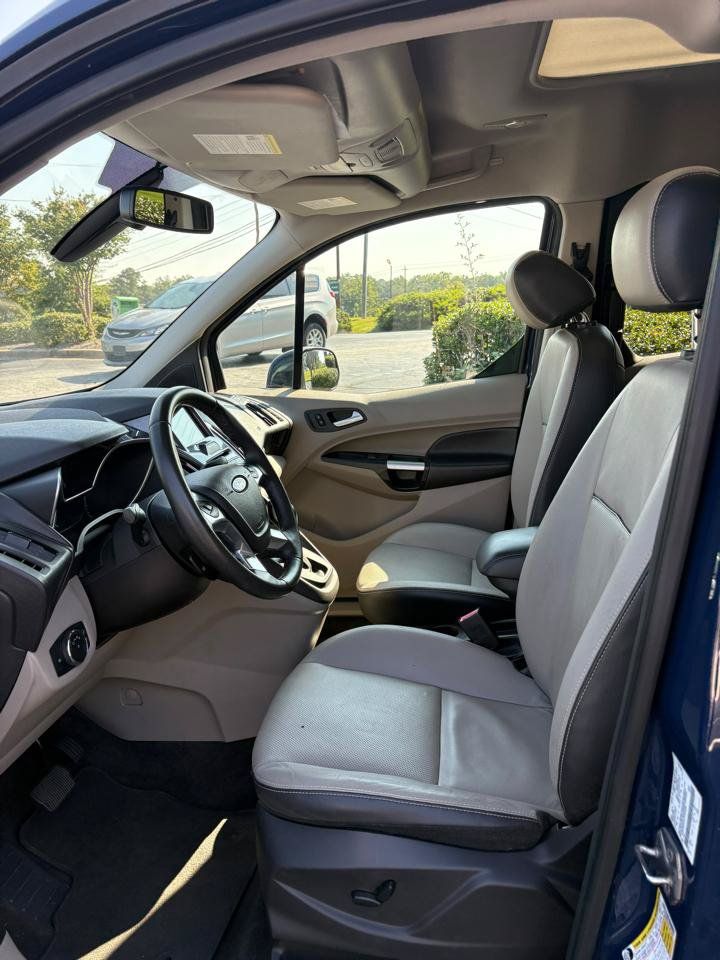 Used 2017 Ford Transit Connect Titanium FWD image 11
