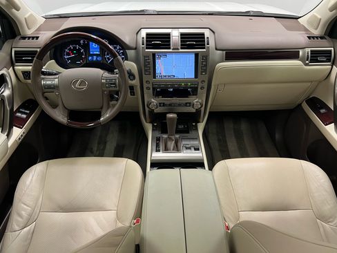 Used 2018 Lexus GX 460 Premium image 32