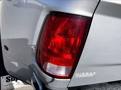 Used 2012 RAM 3500 ST w/ Max Tow Pkg image 19