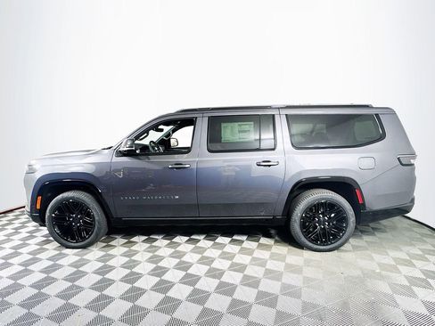 New 2026 Jeep Grand Wagoneer L Limited AWD/4WD image 4