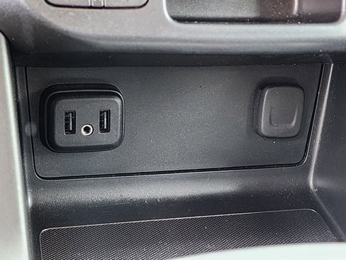 Certified 2021 Chevrolet Colorado LT w/ LT Convenience Package image 13