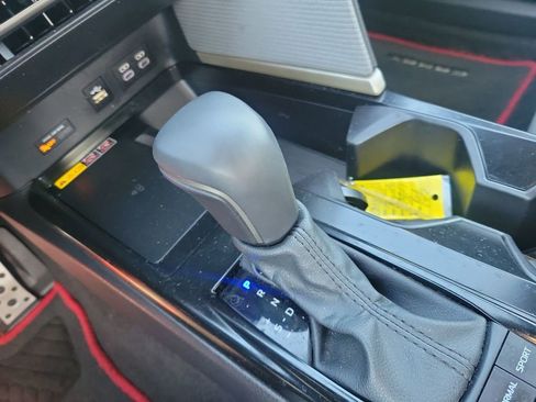 Used 2025 Toyota Camry SE w/ Convenience Package FWD image 30