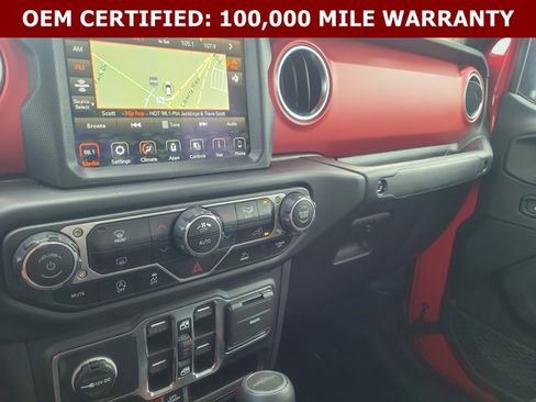 Used 2023 Jeep Gladiator Rubicon AWD/4WD image 40