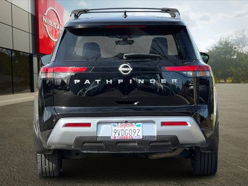 Certified 2024 Nissan Pathfinder Platinum w/ Cargo Package image 8