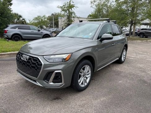 Used 2023 Audi Q5 2.0T Premium w/ Convenience Package AWD/4WD image 3