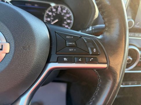 Used 2021 Nissan Sentra SV image 18