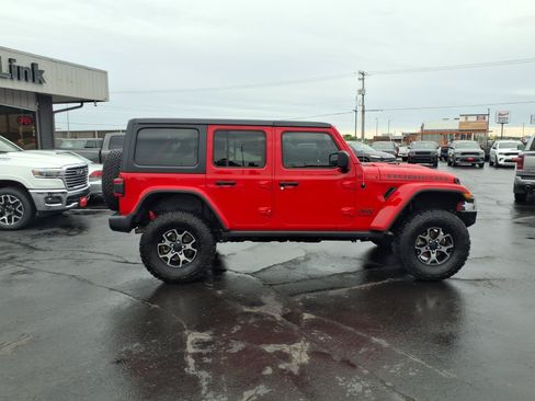 Used 2018 Jeep Wrangler Unlimited Rubicon w/ Dual Top Group AWD/4WD image 7