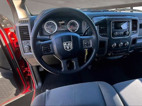 Used 2014 RAM 1500 Express image 9