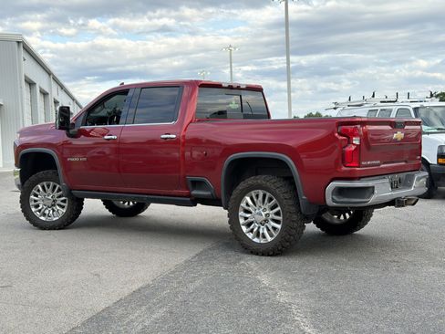 Used 2022 Chevrolet Silverado 2500 LTZ w/ LTZ Premium Package AWD/4WD image 10