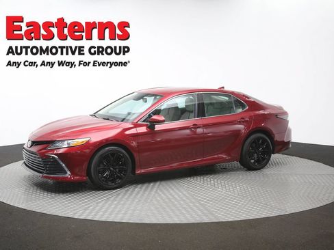 Used 2021 Toyota Camry XLE AWD/4WD image 57