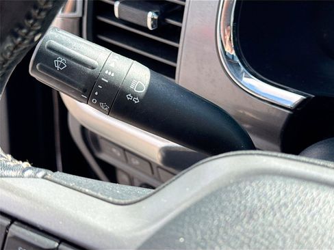 Used 2021 Ford F150 Lariat image 6