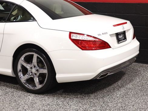 Used 2015 Mercedes-Benz SL 400 image 25