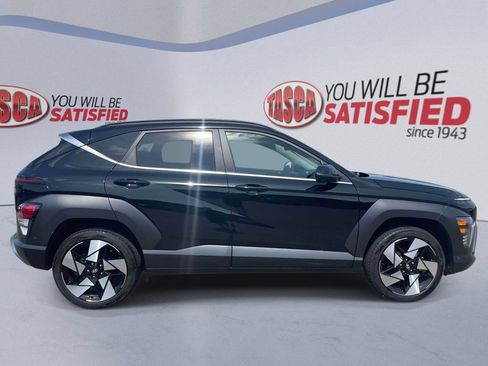 Used 2024 Hyundai Kona Limited AWD/4WD image 5