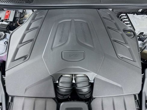 New 2026 Porsche Cayenne S image 32