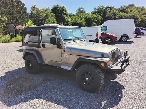 Used 2004 Jeep Wrangler X w/ Full Face Tire & Wheel Group AWD/4WD image 4