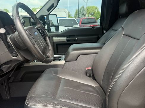 Used 2016 Ford F350 Lariat w/ Lariat Interior Package AWD/4WD image 13