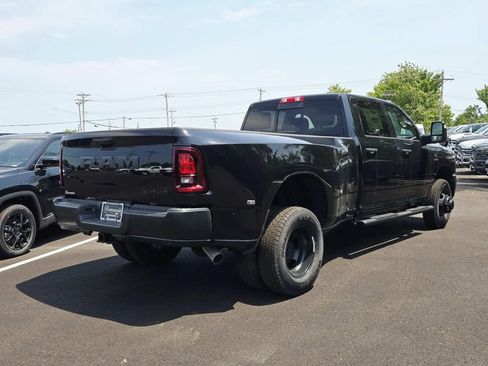 New 2026 RAM 3500 Tradesman AWD/4WD image 3